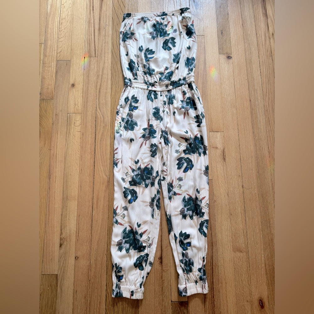 Talula | Aritzia | Beige and Blue Floral Print | Strapless Jumpsuit